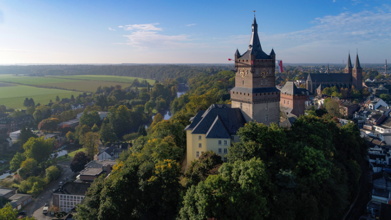 23915592 2016307438627473 2967584488546239900 n 768x432